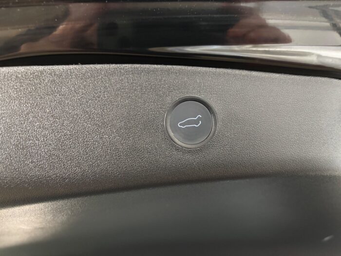 Tesla Model 3 Long Range AWD 2021 - Image 18