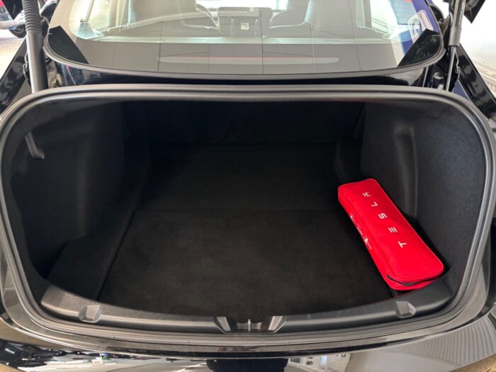 Tesla Model 3 Long Range AWD 2021 - Image 17