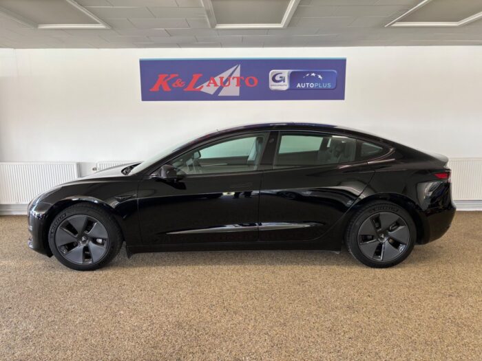 Tesla Model 3 Long Range AWD 2021 - Image 12