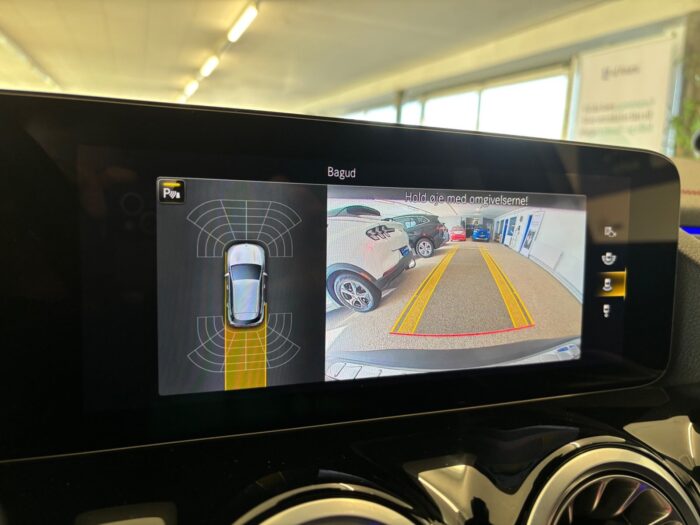 Mercedes EQA250+ AMG Line 2023 - Image 8