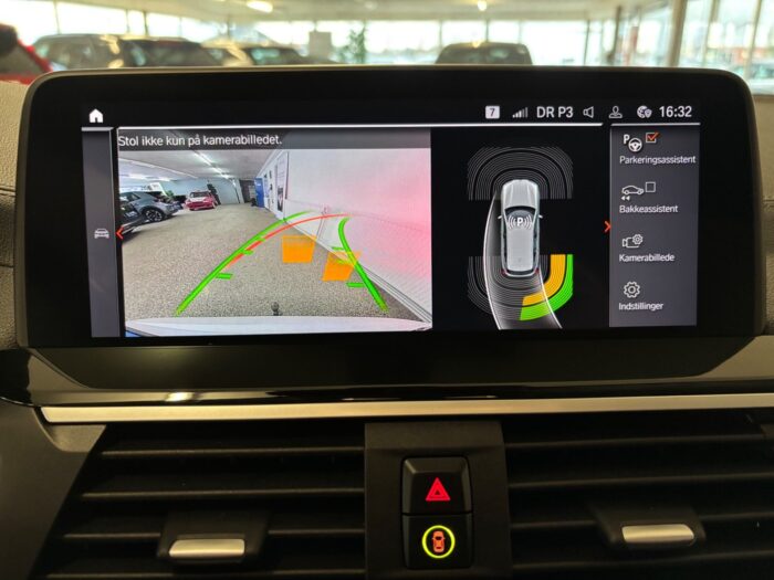 BMW iX3 Charged 2021 - Image 8