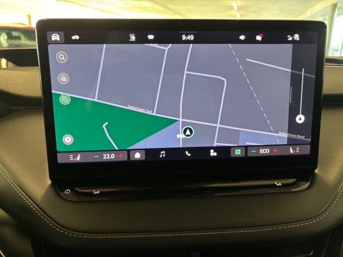 Skoda Enyaq iV Sportline 2024 - Image 7