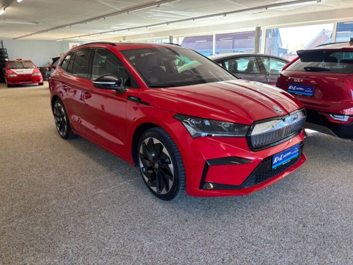 Skoda Enyaq iV Sportline 2024 - Image 17