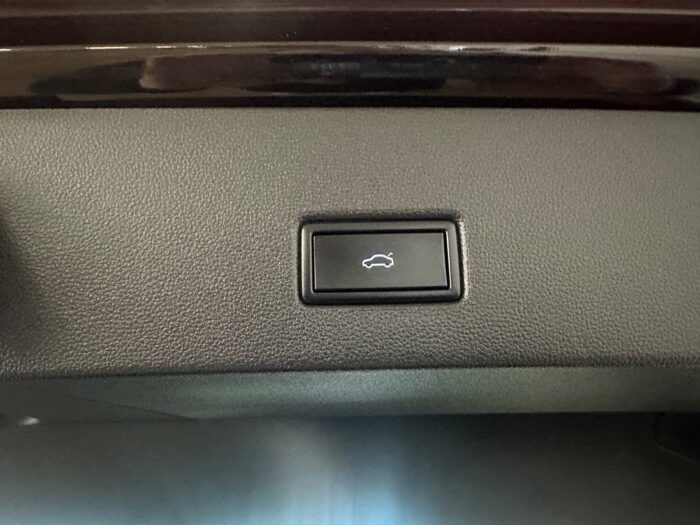 VW T-Roc TSi 150 Style DSG 2020 - Image 15