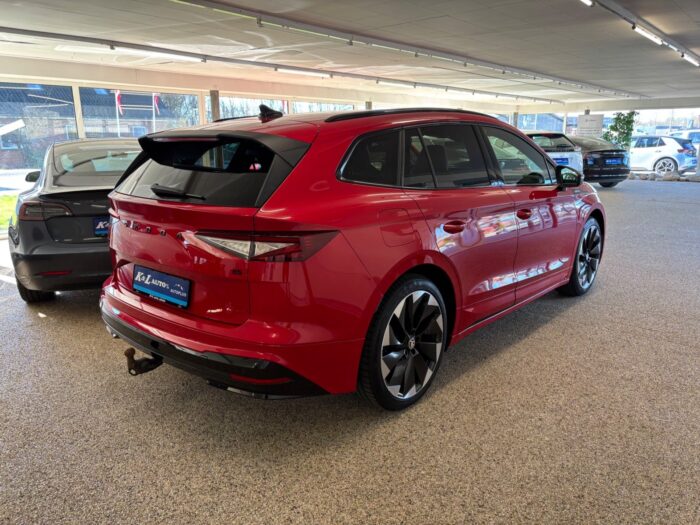 Skoda Enyaq iV Sportline 2024 - Image 16