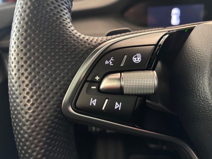 Skoda Enyaq iV Sportline 2024 - Image 3