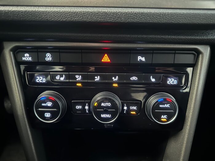 VW T-Roc TSi 150 Style DSG 2020 - Image 10