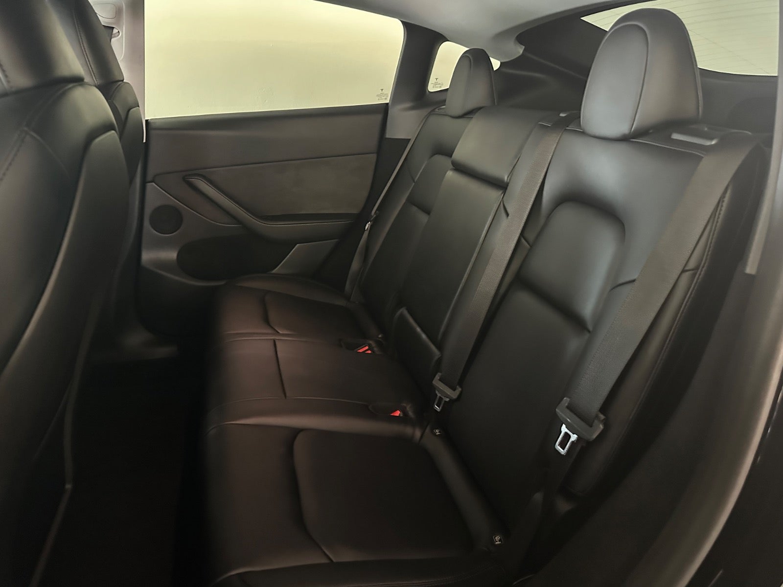 Tesla Model Y Long Range AWD 2023 - Billede 8