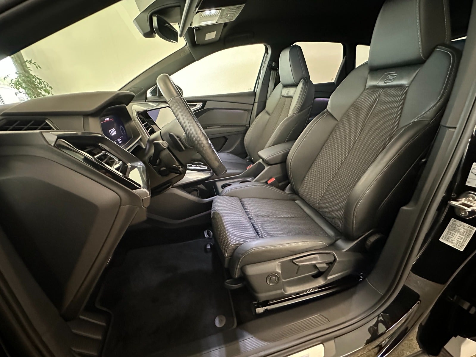 Audi Q4 e-tron Ultra S-line 2024 - Billede 10