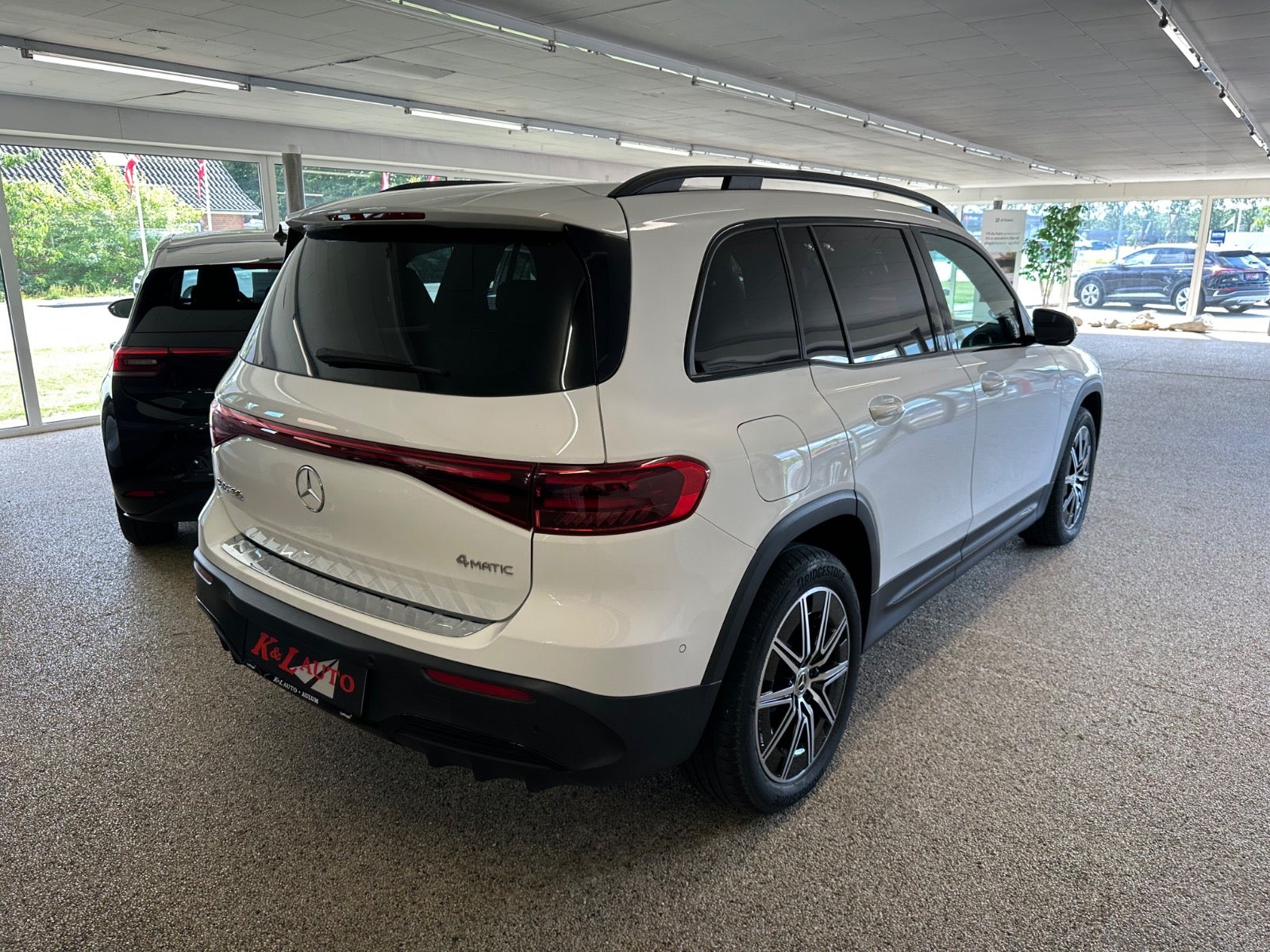 Mercedes EQB300 AMG Line 4Matic 7prs 2025 - Billede 16