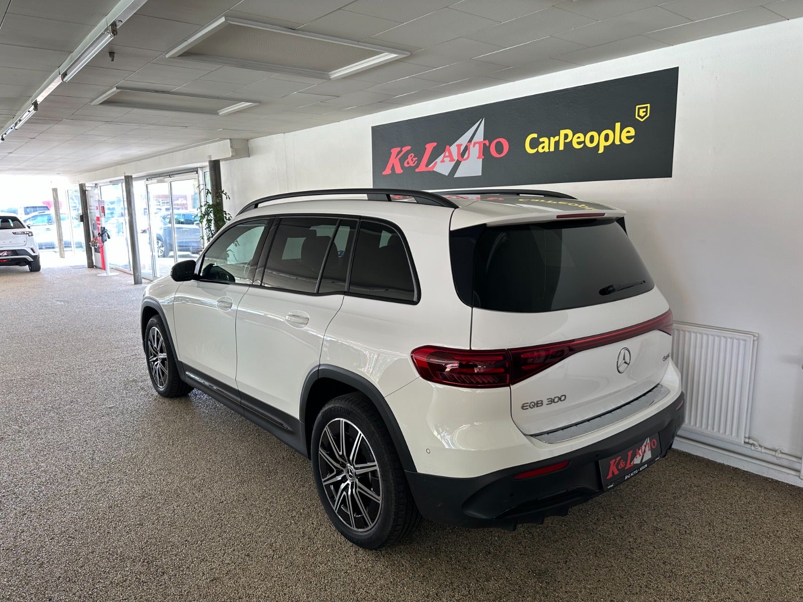 Mercedes EQB300 AMG Line 4Matic 7prs 2025 - Billede 19