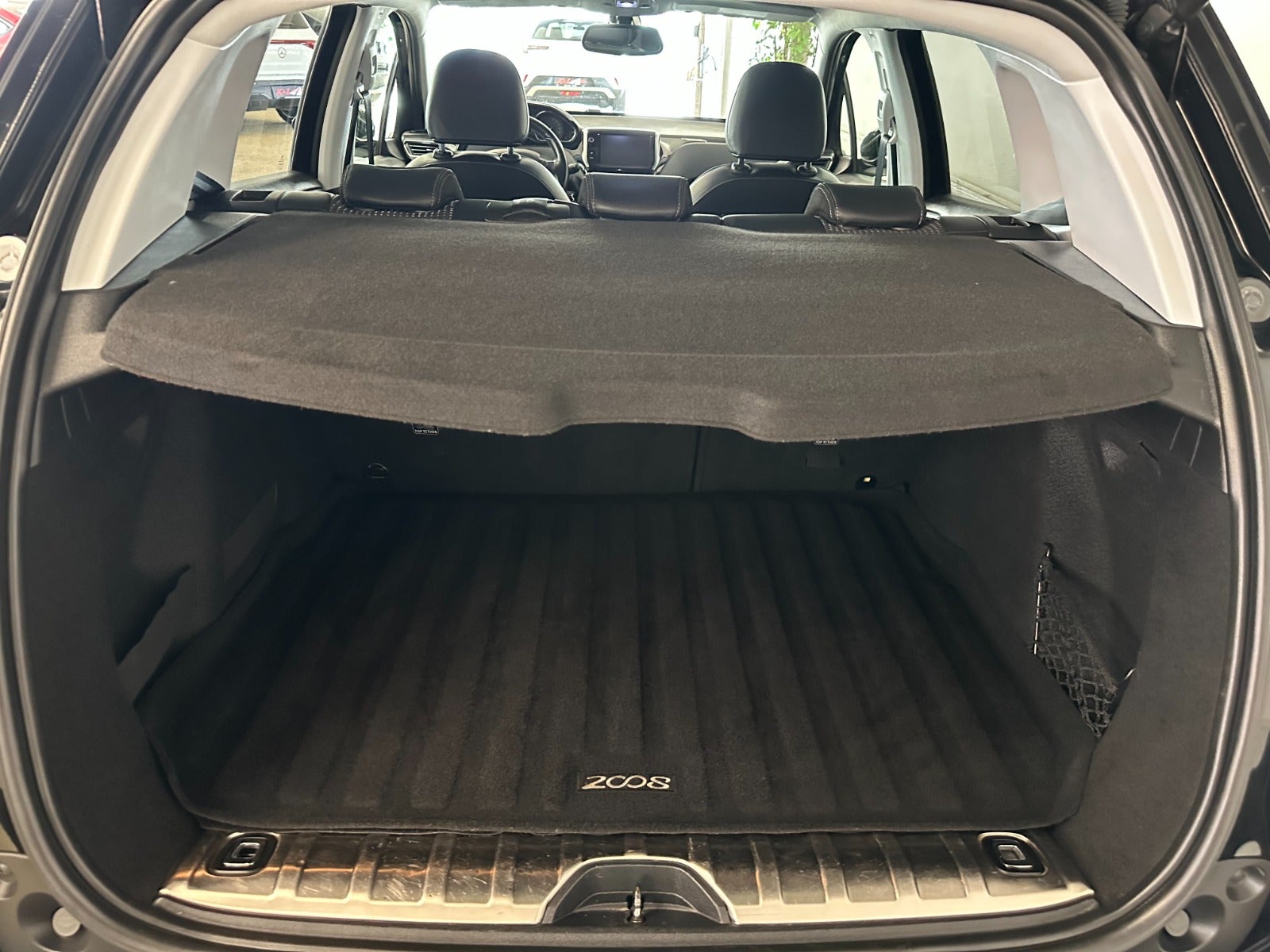 Peugeot 2008 BlueHDi 100 Allure Sky 2018 - Billede 15