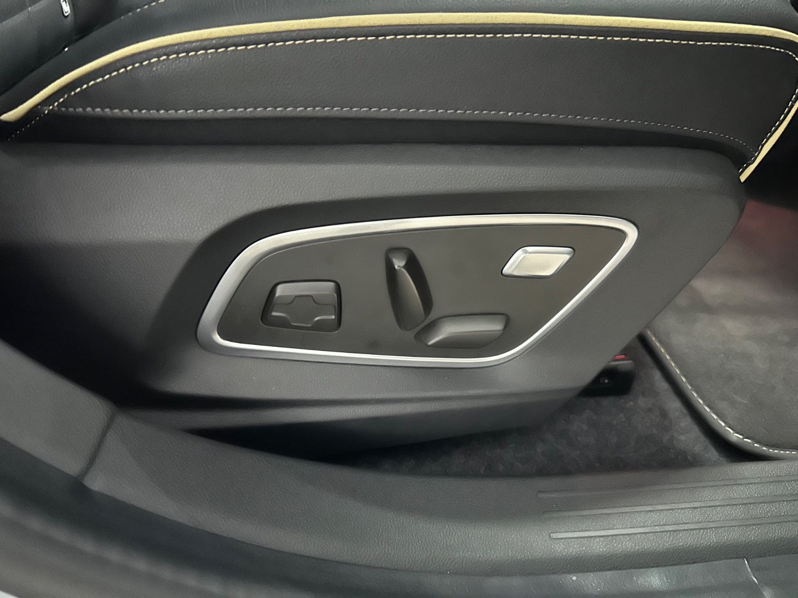 Renault Megane E-Tech Optimum Charge 2024 - Billede 10