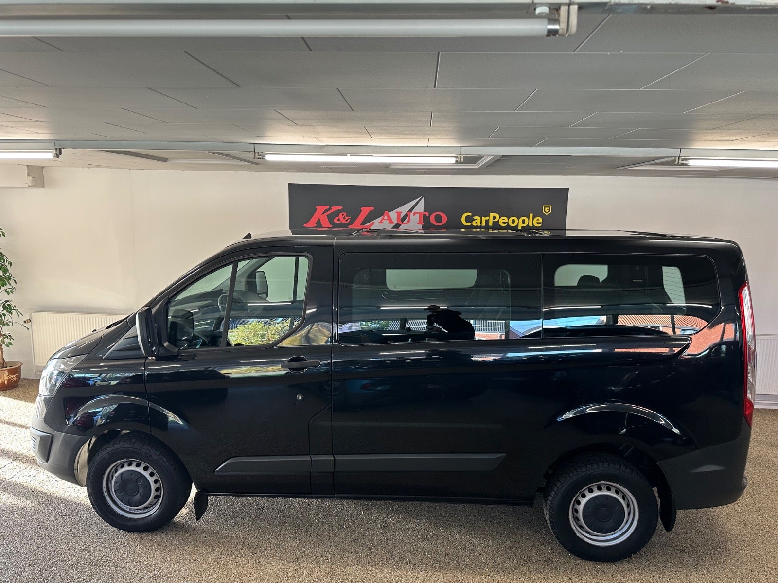 Ford Transit Custom Kombi 310 L1 TDCi 105 Ambiente 2018 - Billede 9
